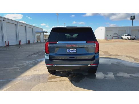 New 2026 GMC Yukon XL Elevation w/ Elevation Premium Package image 7