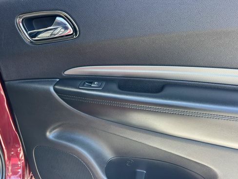 Used 2018 Dodge Durango GT AWD/4WD image 12