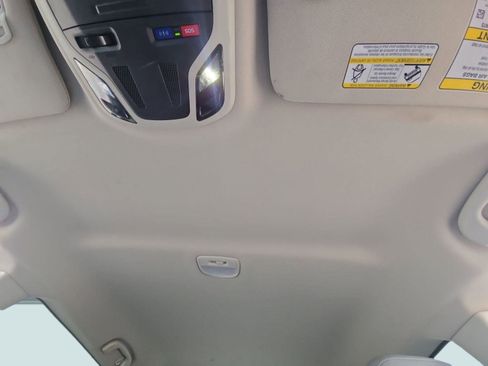 Used 2023 Subaru Outback Limited image 18