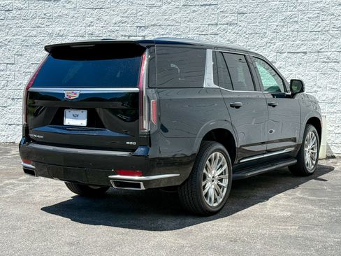 Certified 2021 Cadillac Escalade Premium Luxury AWD/4WD image 9