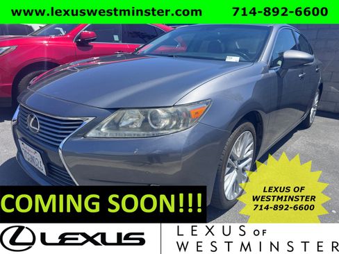 Used 2013 Lexus ES 350 w/ Luxury Pkg FWD image 1