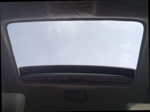 Used 2005 Toyota Camry XLE image 21