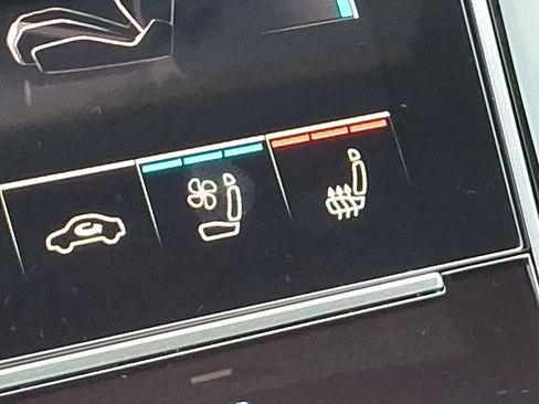 New 2025 Audi Q8 Premium Plus image 21