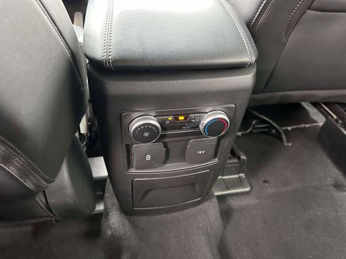 Used 2023 Ford Explorer XLT w/ Equipment Group 202A image 11