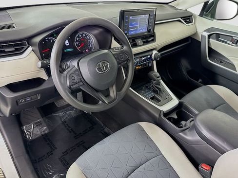 Certified 2020 Toyota RAV4 XLE image 18