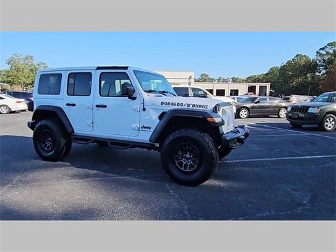 Used 2023 Jeep Wrangler Unlimited Sport image 35