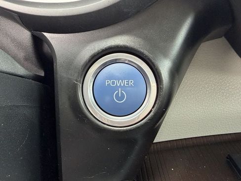 Used 2024 Toyota Sienna LE w/ LE Plus Package FWD image 20