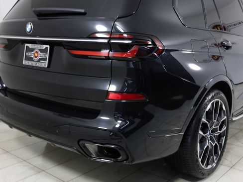 Used 2023 BMW X7 xDrive40i w/ M Sport Package image 44