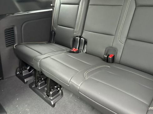 New 2026 GMC Yukon XL Elevation w/ Elevation Premium Package AWD/4WD image 17