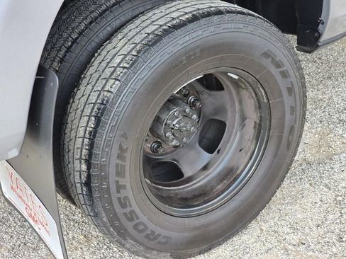 Used 2024 RAM 3500 Tradesman w/ Chrome Appearance Group image 10