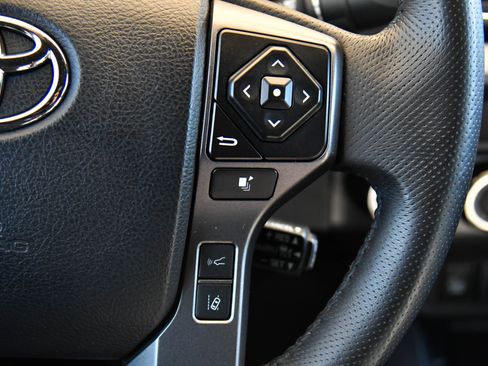 Used 2023 Toyota Tacoma TRD Off-Road w/ Technology Package image 29