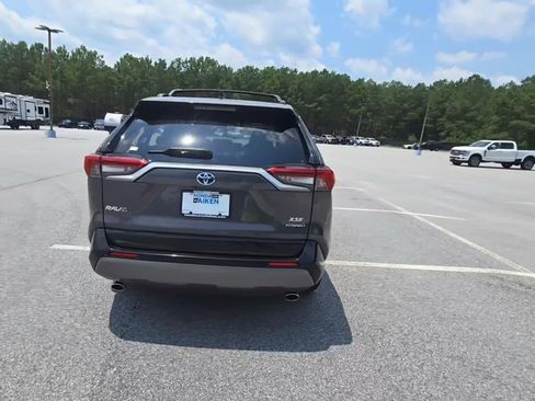 Used 2019 Toyota RAV4 XSE w/ XSE Weather Package AWD/4WD image 4