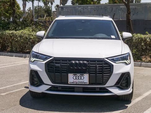 Used 2025 Audi Q3 2.0T Premium w/ Convenience Package AWD/4WD image 2
