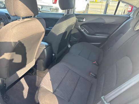 Used 2016 Kia Forte LX FWD image 11