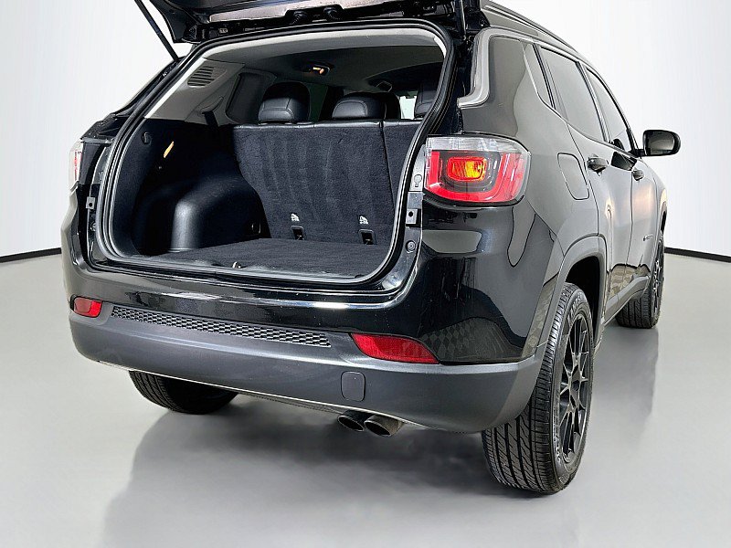 Used 2020 Jeep Compass Limited AWD/4WD image 24