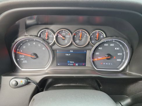 Used 2019 Chevrolet Silverado 1500 LT w/ All-Star Edition image 23