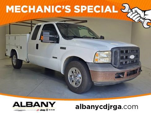 Used 2006 Ford F250 XL RWD image 1