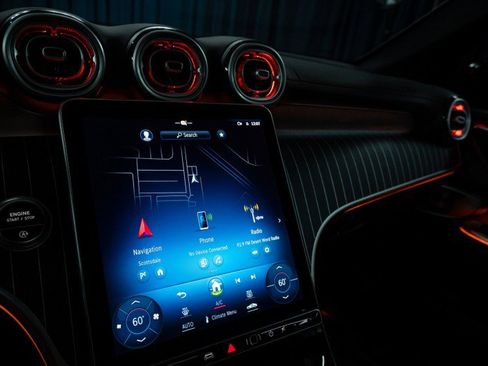 Certified 2024 Mercedes-Benz GLC 43 AMG 4MATIC image 28