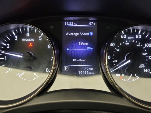 Used 2017 Nissan Rogue Sport SL w/ SL Premium Package image 23