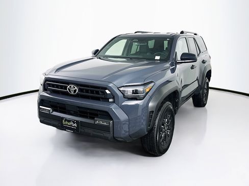 Used 2025 Toyota 4Runner SR5 image 3