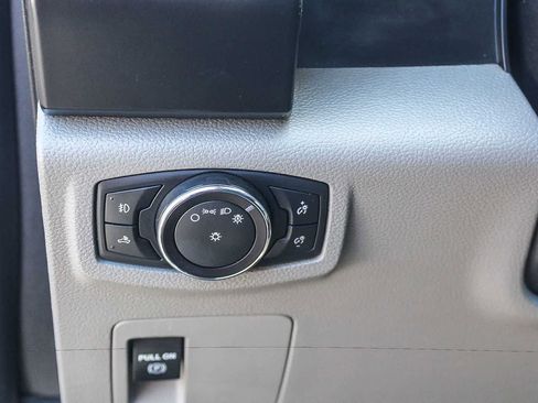 Used 2018 Ford F150 XL w/ Equipment Group 101A Mid AWD/4WD image 28
