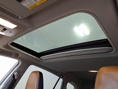 Used 2018 Toyota RAV4 Limited w/ All Weather Liner Package image 25