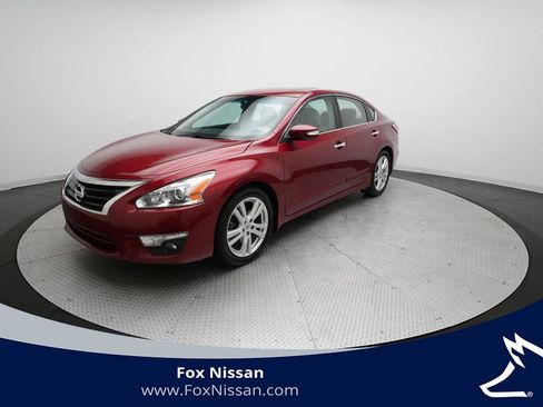 Used 2013 Nissan Altima 3.5 SL w/ Technology Pkg image 1