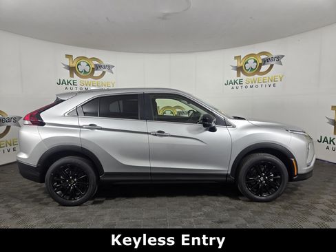 New 2026 Mitsubishi Eclipse Cross LE image 8