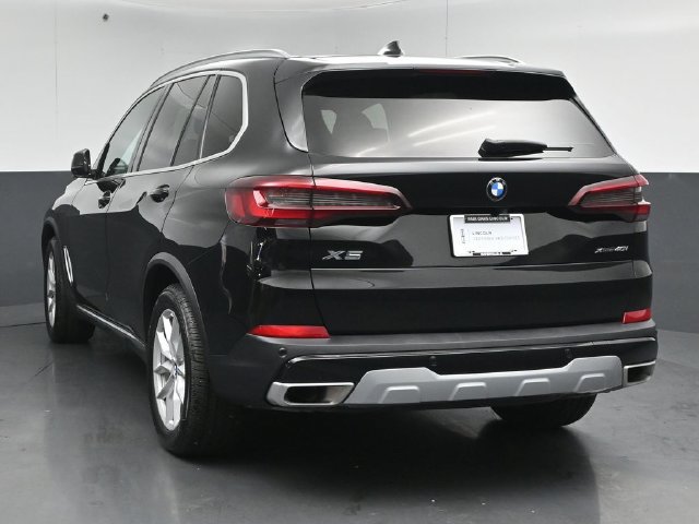 Used 2023 BMW X5 xDrive40i w/ Premium Package AWD/4WD image 6