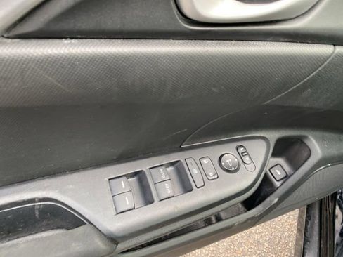 Used 2020 Honda Civic LX image 8