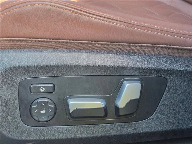 Used 2024 BMW X5 sDrive40i w/ Premium Package RWD image 3