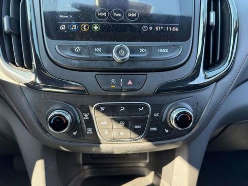 Certified 2023 Chevrolet Equinox RS image 24