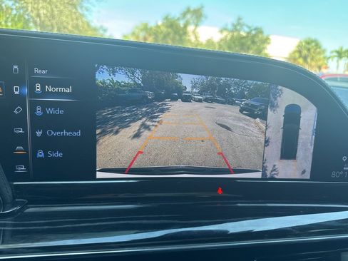 Used 2022 Cadillac Escalade Sport image 25