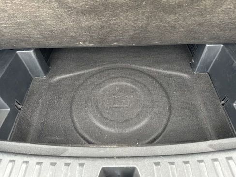 Used 2025 GMC Terrain Elevation image 52