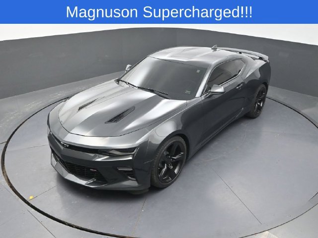 Used 2017 Chevrolet Camaro SS RWD image 14