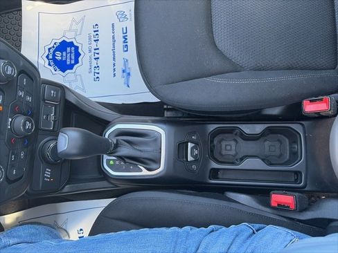 Used 2023 Jeep Renegade Altitude w/ Sun/Sound Group image 24