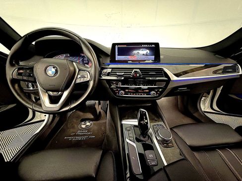 Used 2020 BMW 540i xDrive w/ Convenience Package image 12