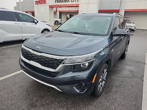Used 2021 Kia Seltos EX AWD/4WD image 14