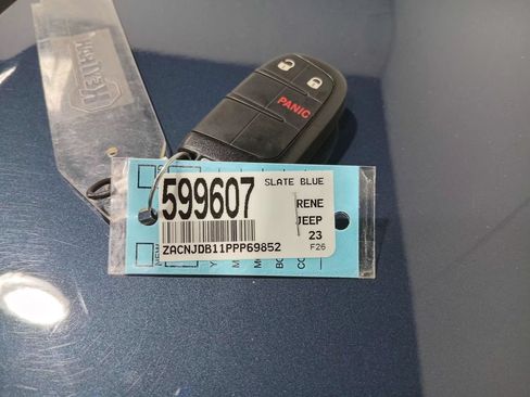 Used 2023 Jeep Renegade Latitude AWD/4WD image 24