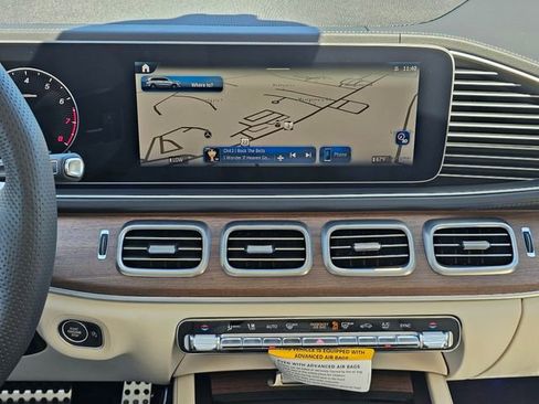 New 2026 Mercedes-Benz GLS 450 4MATIC image 36