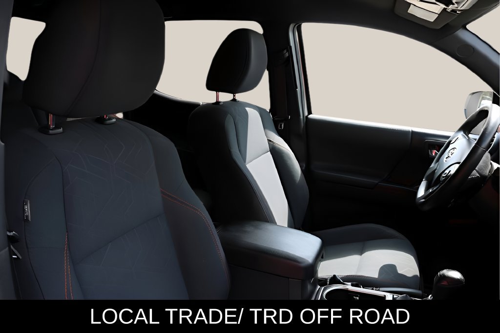 Used 2020 Toyota Tacoma TRD Off-Road AWD/4WD image 17