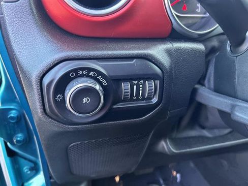 Used 2020 Jeep Wrangler Rubicon w/ LED Lighting Group AWD/4WD image 18