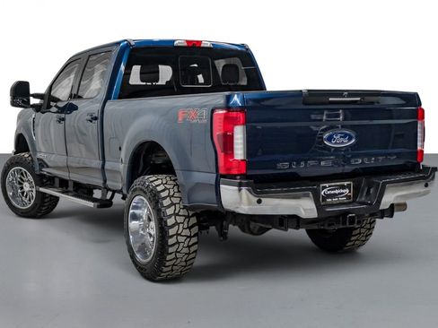Used 2019 Ford F250 Lariat w/ Lariat Ultimate Package AWD/4WD image 8