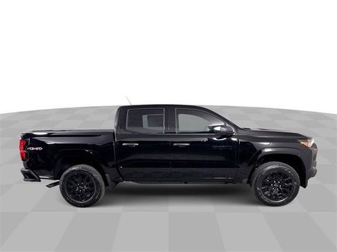 New 2026 Chevrolet Colorado W/T w/ WT Custom Package image 9
