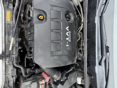 Used 2009 Toyota Matrix FWD image 23