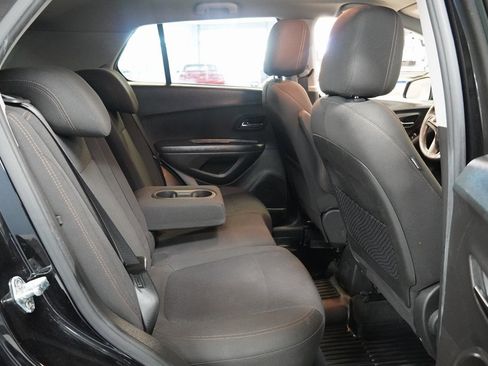 Used 2020 Chevrolet Trax LS w/ Tint and Cruise Package image 28