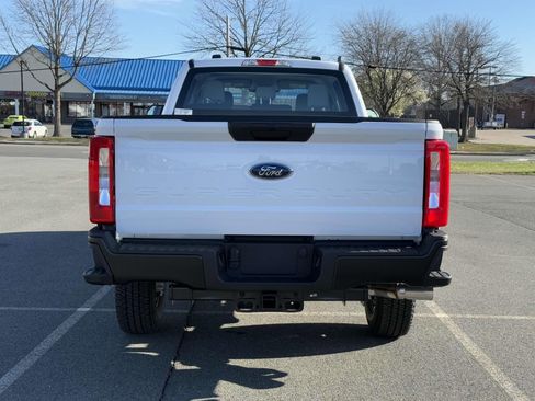 New 2025 Ford F250 XL image 3