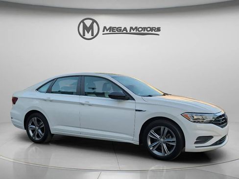 Used 2019 Volkswagen Jetta R-Line image 10