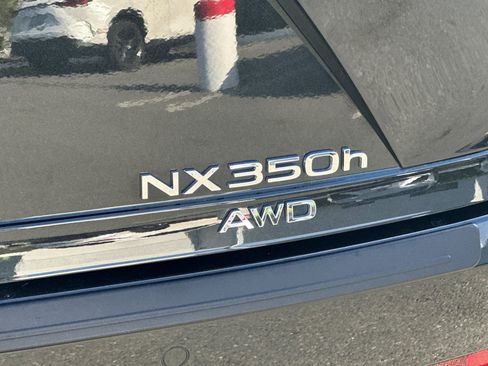 Used 2024 Lexus NX 350h 350h Premium w/ Vision Package image 21
