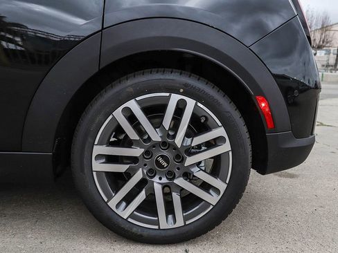 New 2026 MINI Cooper 4-Door Hardtop image 11